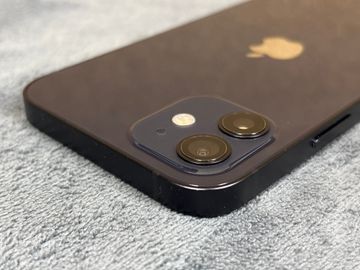 Б/в Мобільний телефон Apple iphone 12 64gb 01-200900849