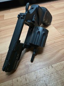 Б/в Пістолет пневматичний Zbroia profi 2.5 01-200901567