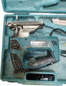 Б/в Електролобзик Makita 4350ct 01-200600563