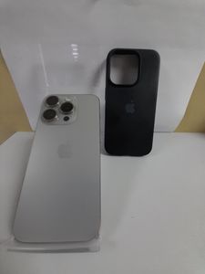 Б/в Мобільний телефон Apple iphone 15 pro 128gb 01-200915023