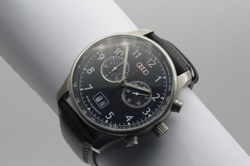 Б/у Часы Audi chrono 01-200919564