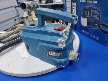 Б/в Фарбопульт з компресором Зенит зкп-750 к профи 01-200920976