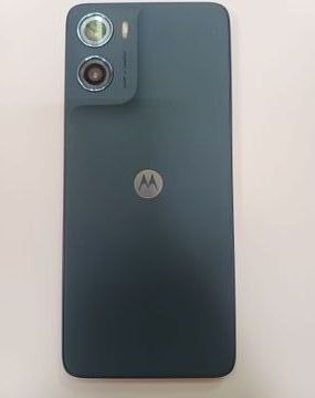 Б/у Мобільний телефон Motorola moto g06 4g 4/64gb 01-200922778