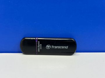 Б/в Флешка Transcend 32gb 01-200923665