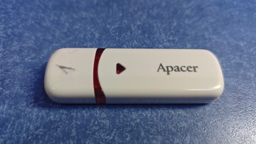 Б/в Флешка Apacer 64gb 01-200932264