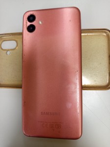 Б/в Мобільний телефон Samsung galaxy a04 4/64gb 01-200933340
