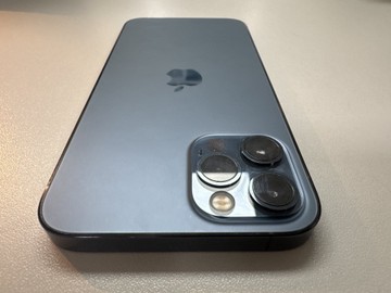 Б/в Мобільний телефон Apple iphone 12 pro 256gb 01-200933525