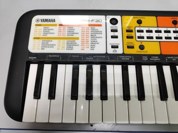 Б/в Синтезатор Yamaha pss-f30 01-200933901