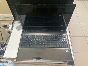 Б/у Ноутбук Asus 15/core i5 560m ddr3/8gb ddr3/hdd 320 gb/ssd *відсутній/*інтегрована 01-200933897