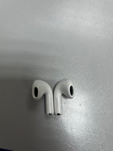 Б/в Навушники Apple airpods 4 01-200947164