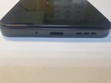 Б/в Мобільний телефон Xiaomi redmi 13c 8/256gb 01-200953866