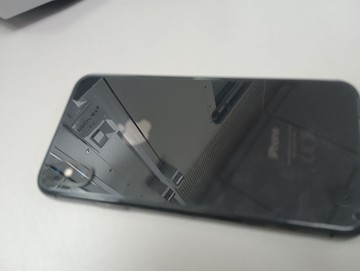 Б/в Мобільний телефон Apple iphone x 64gb 01-200974910