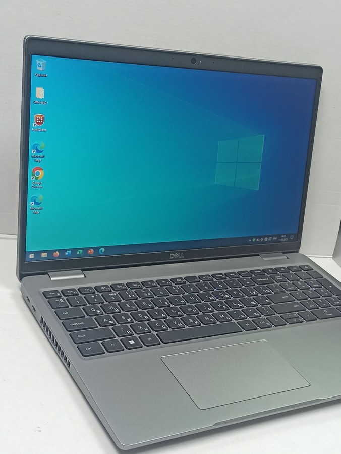Ноутбук Dell 15/core i3-1215u ddr5/8gb ddr5/ssd 256 gb/інтегрована