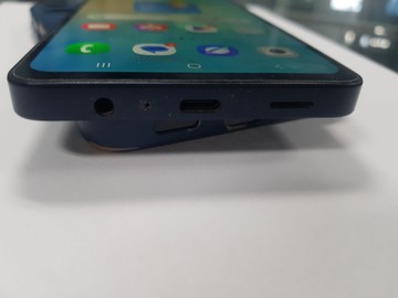 Б/у Мобільний телефон Samsung galaxy a06 4/128gb 01-201003109
