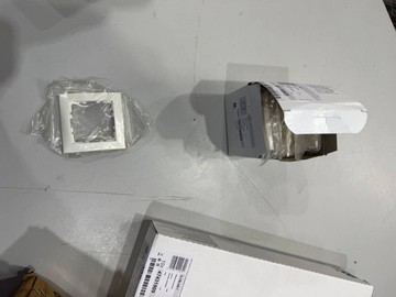 Б/в Розетка з рамкою Berker 10119909/47431909 01-201031951