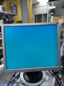 Б/в Монітор Samsung syncmaster 913n 01-200994678