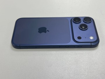 Б/в Мобільний телефон Apple iphone 17 pro 256gb 01-201005009