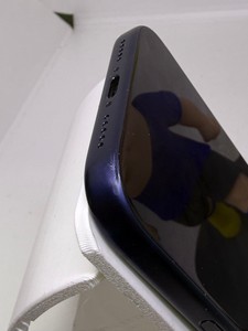 Б/в Мобільний телефон Apple iphone 17 pro 256gb 01-200982977