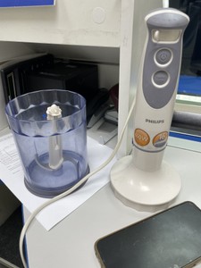 Б/у Блендер Philips hr1617 01-201046629