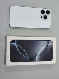Б/у Мобільний телефон Apple iphone 16 pro 512gb 01-201051432