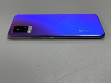 Б/в Мобільний телефон Vivo v20 8/128gb 01-201054653