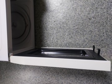 Б/в Мікрохвильова піч Zelmer zmw3000w 01-201065626