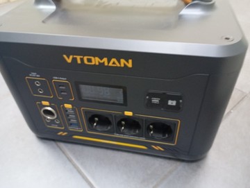 Б/в Зарядна станція Vtoman jump 1000 01-201098331