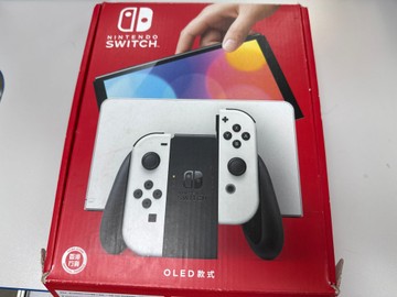 Б/в Ігрова приставка Nintendo switch oled 01-201112275