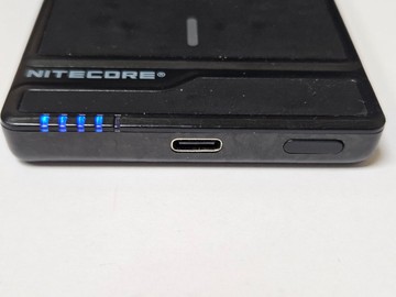 Б/в Повербанк Nitecore nw5000 5000mah wireless 01-201120830