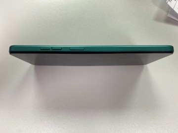 Б/в Мобільний телефон Motorola moto g04 4/64gb 01-201126228