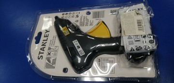Б/в Клейовий пістолет Stanley dualmelt 6-gr25 01-201149870