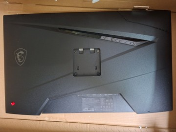 Б/в Монітор Msi optix mag274qrf-qd e2 01-201150666