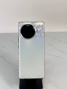 Б/в Мобільний телефон Tecno spark 20 pro+ 8/256gb 01-201159179