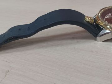 01-200445759: Versace vsp 1m0221