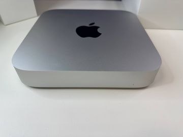 01-200600529: Apple mac mini a2686 mmfj3 m2/8core/ram 8gb/ssd256gb