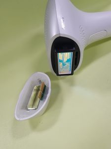 01-200620319: Philips lumea essential sc1992