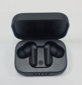 01-200744637: Urbanista london