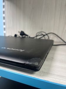 01-200633218: Lenovo 17/pentium 3805u ddr3/4gb ddr3/hdd 500 gb/ssd *відсутній/geforce 920m 2gb