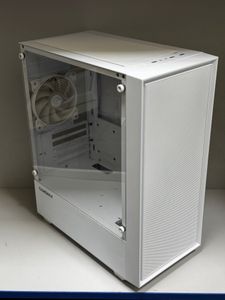 01-200773908: Gamemax storm white