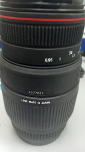 01-200790101: Sigma apo dg 70-300mm 1:4-5.6