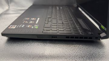 01-200770170: Asus 16/ryzen 5 7535hs ddr5/16gb ddr5/hdd *відсутній/ssd 1000 gb/geforce rtx4050 6gb