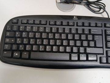 Б/у Игровая клавиатура Logitech y-ur83 01-200803369