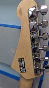 Б/у Электрогитара Yamaha pac012 01-200804579