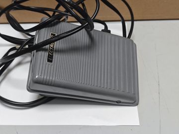 Б/в Швейна машина Brother x-5 01-200819016