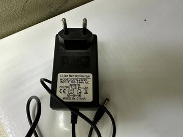 Б/в Пилосос Vax dynamo power cordless 25v vacuum cleaner 01-200819716