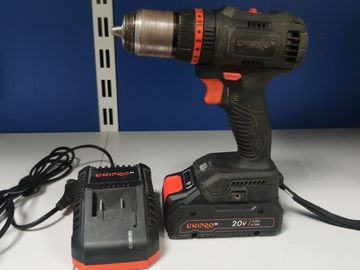 Б/у Шуруповерт Dnipro-M cd-201hbc compact 1акб 4ah зп 01-200833047