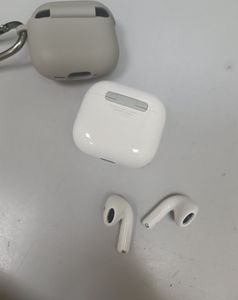 Б/у Наушники Apple airpods 4 01-200838638