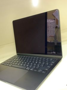 Б/у Ноутбук Apple macbook air 13.6/ m2 / ram 16gb/ ssd 256gb/ gpu 8 core 01-200845702