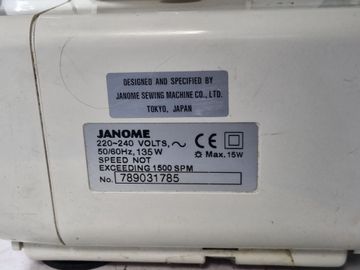 Б/в Швейна машина Janome my lock 204d 01-200849272