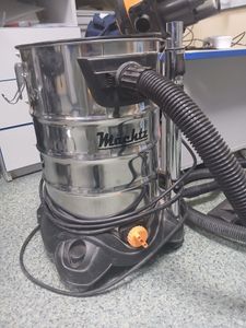 Б/в Пилосос M?Chtz mvc-1730 s 01-200860666